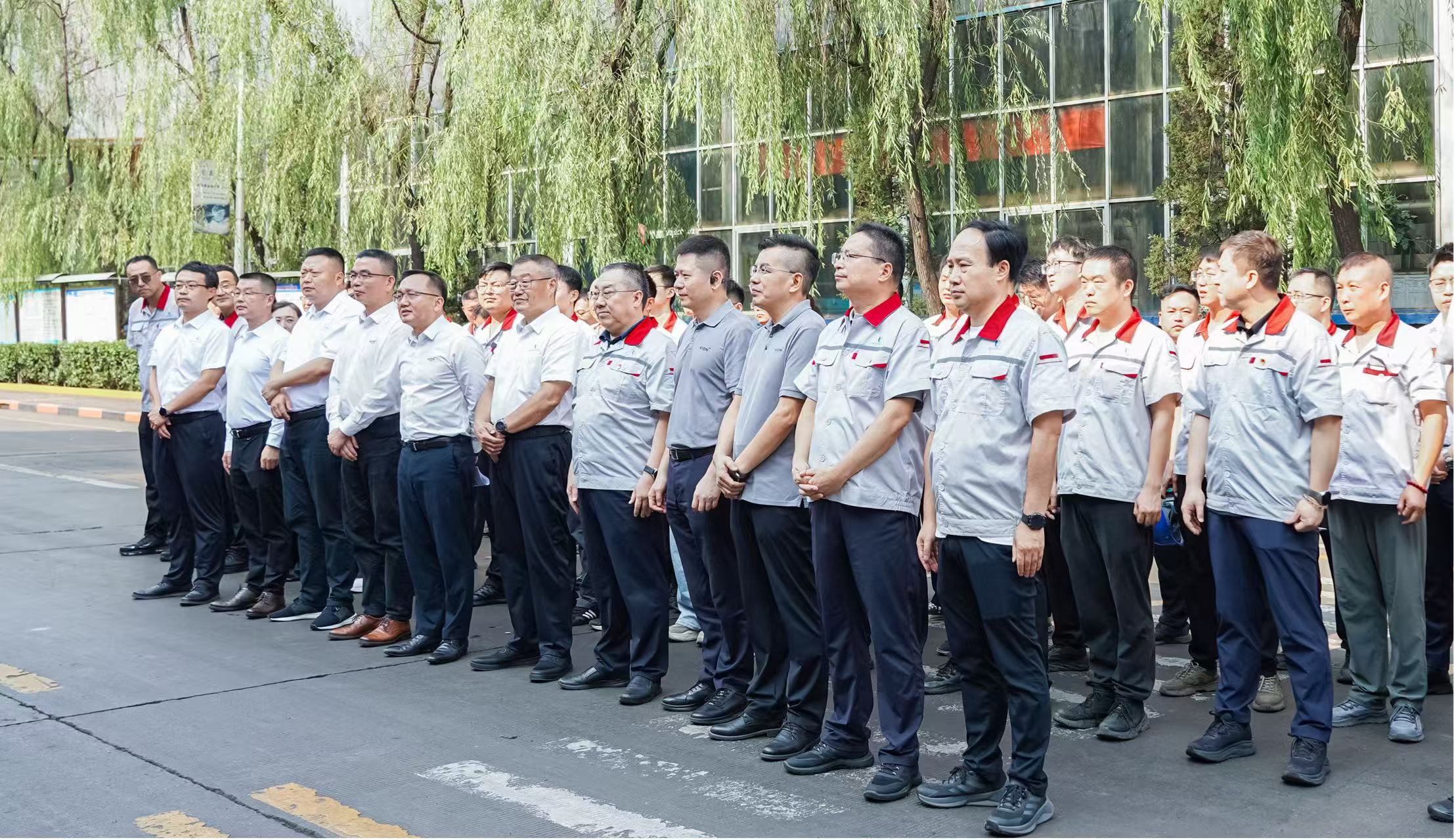 臺下.jpg 臺下.jpg